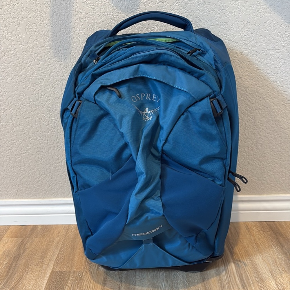 Osprey Meridian 60L / 22” Blue Roller Bag Carryon - Picture 10 of 13